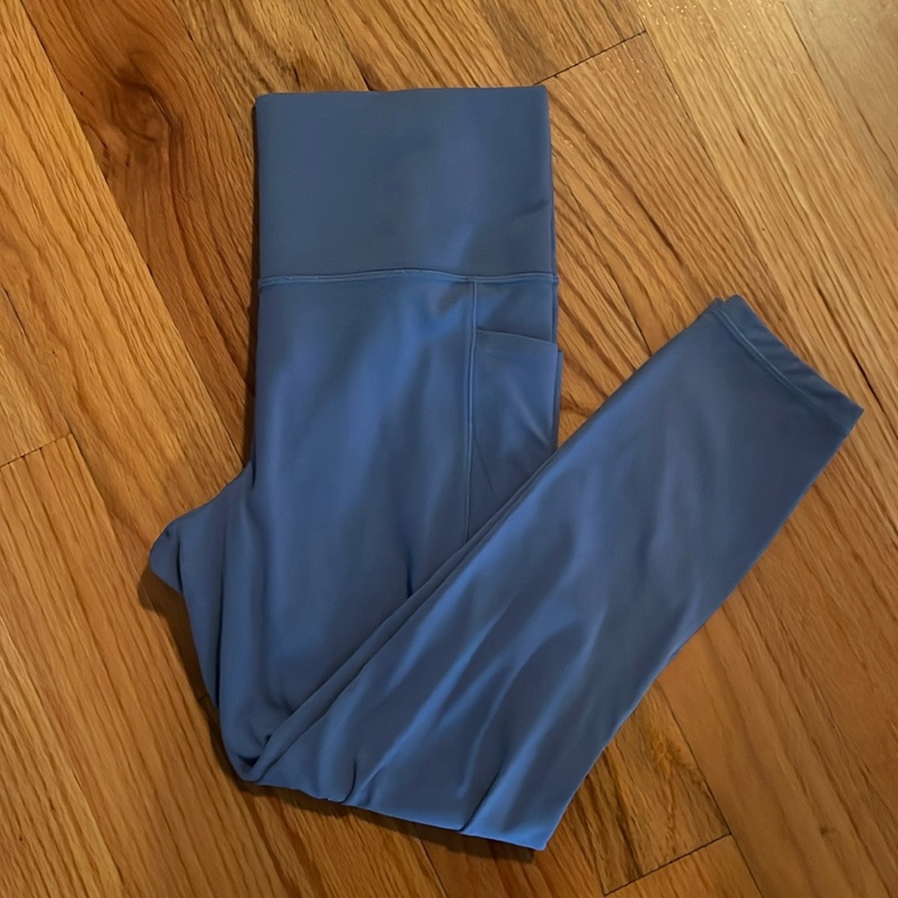 Athleta Salutation Leggings 7/8